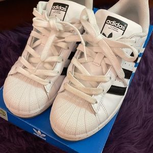 Adidas | SUPERSTAR J Big Kids Shoes